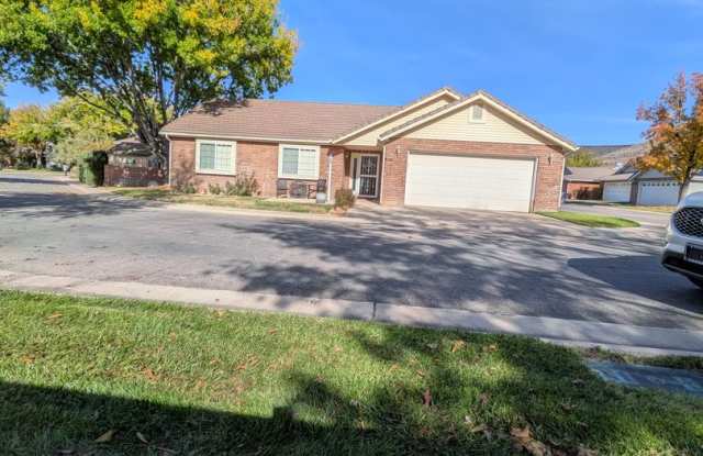 Easy Living! 3 Bedroom Home in St. George photos photos