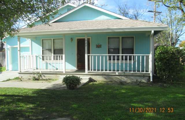 527 N Washington (FOR RENT) Dixon, CA 95620 - 527 North Washington Street, Dixon, CA 95620