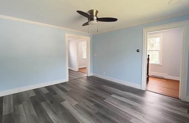 73 Portland Avenue - 73 Portland Avenue, Dover, NH 03820