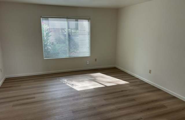 Wonderful 2 Bedroom, 1 Bath Rincon Valley Unit Gallery 4