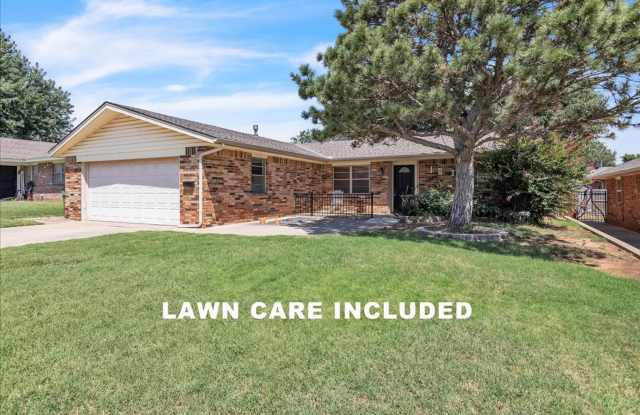 Lawn Care Included! 3 bed, 2 bath, 2 livings photos photos