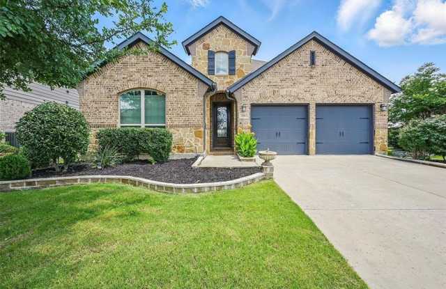 2004 Long Park Avenue photos photos