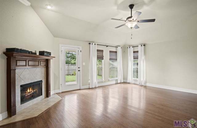 10267 MONTRACHET DR Gallery 4