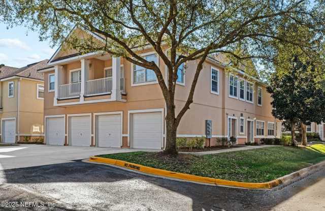 1731 FOREST LAKE Circle W unit: 2 photos photos