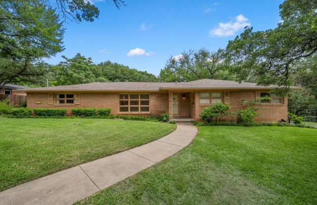Private Woodway Retreat photos photos