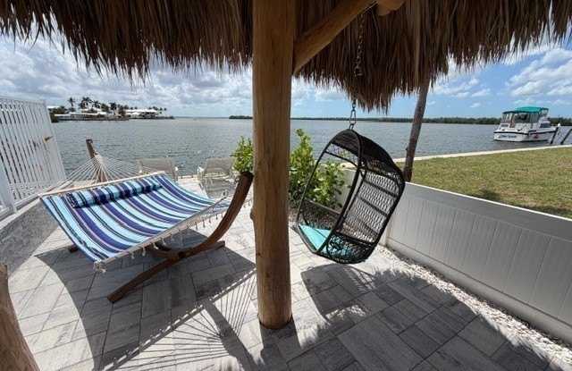 4741 Pine Island Road NW Gallery 2