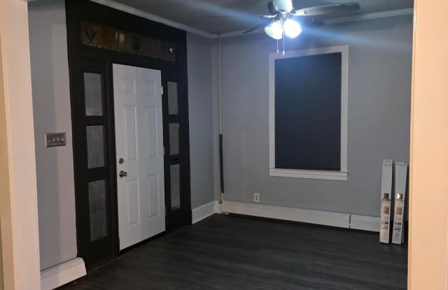 4208 RITCHIE HWY - 4208 Ritchie Highway, Brooklyn Park, MD 21225