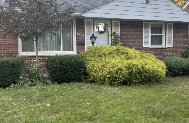 1538 Sherwood Court - 1538 Sherwood Court, Dearborn, MI 48124