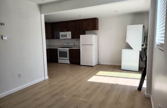 1487 Hilltop Dr Gallery 3