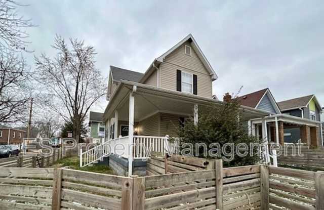 1502 Lexington Ave- West photos photos