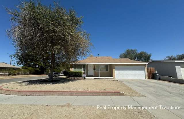 621 Avenue H-12 - 621 Avenue H-12, Lancaster, CA 93534