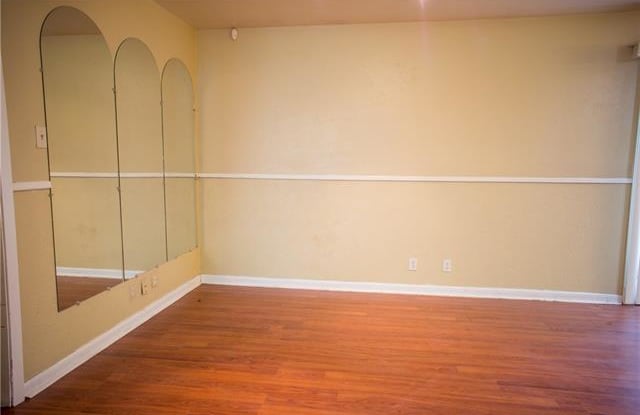 7308 Oakland Lane Gallery 4