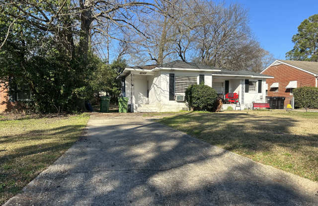3619 Woodlawn Ave photos photos