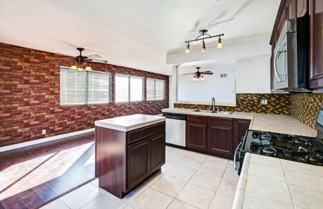 Spacious 2-Bedroom Condo Near Topanga Westfield Mall - 7305 Milwood Avenue, Los Angeles, CA 91303