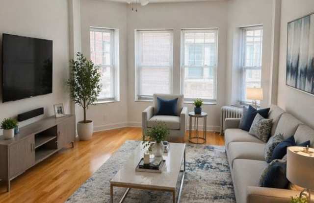 2329 E. 70th Street. Unit 1 photos photos