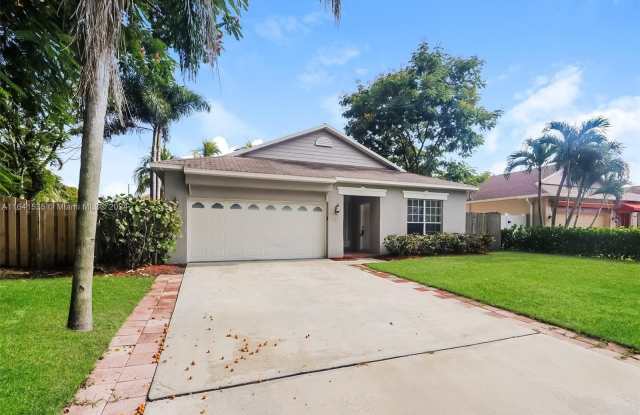 6329 Dimond St - 6329 Dimond Street, Jupiter, FL 33458