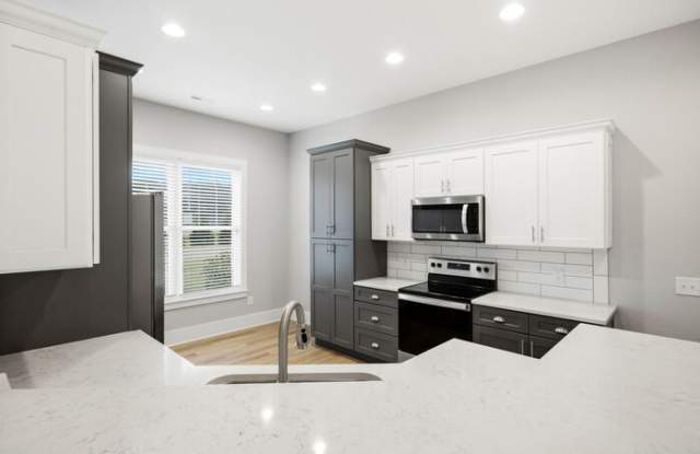 455 Wilson Knob View Gallery 3
