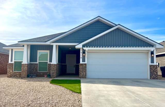 New Beginnings Start At AMRR: RARE 4 BEDROOM IN FRENSHIP ISD photos photos