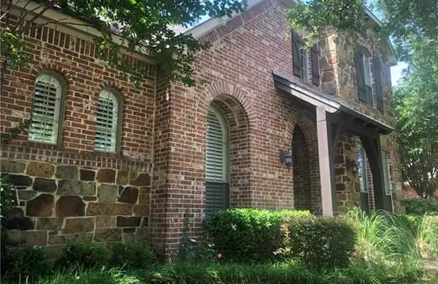 1311 Salado Drive Gallery 2