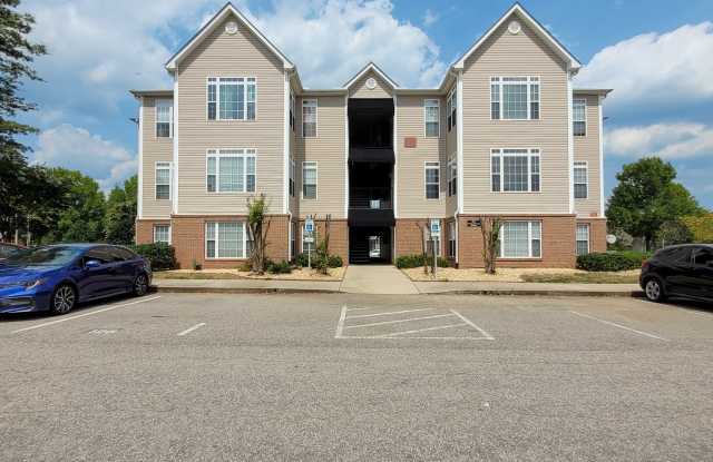 2511 Huntscroft Ln Apt 201 Gallery 1