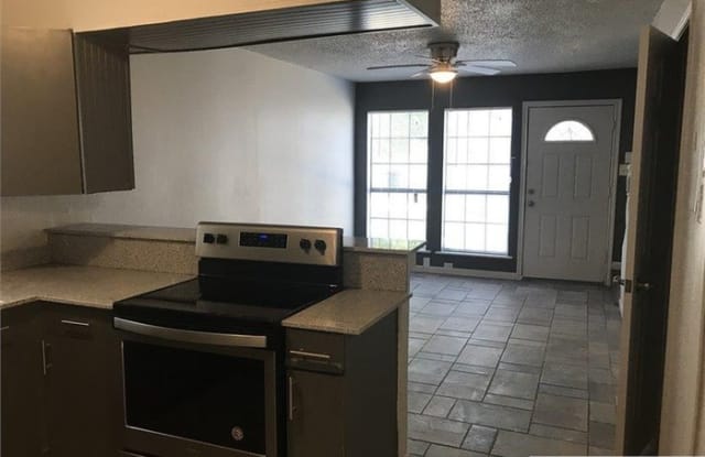 4941 Miller Avenue - 4941 Miller Ave, Fort Worth, TX 76119