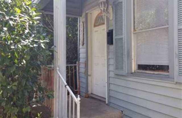 2914 Chenault Street - 2914 Chenault St, Fort Worth, TX 76111