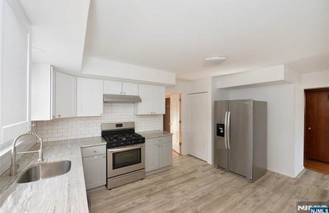 11 Gregory Court photos photos