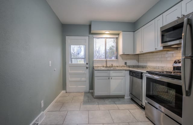 510 NE Corder St - B photos photos