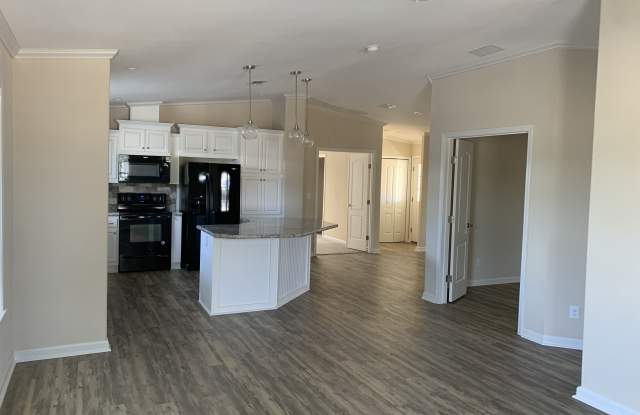 472 Cary Lane, #233 Gallery 2