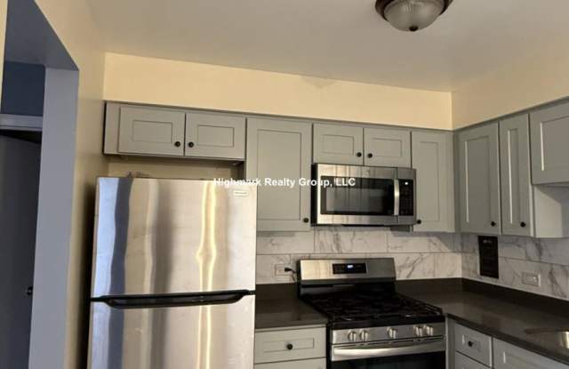 630 Lincoln Ave. photos photos