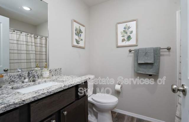 252 Rabbit Run Gallery 3