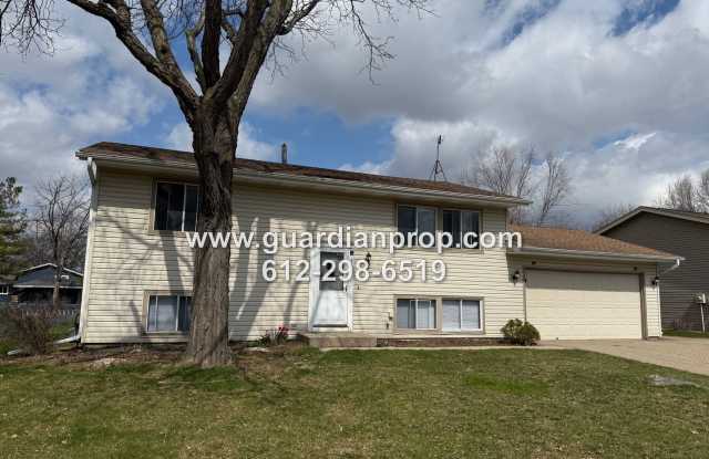 Eagan House Available Now, Open Floor Plan, Lower Family Room, Back Deck  Yard, New Flooring - 4271 Beaver Dam Road, Eagan, MN 55122