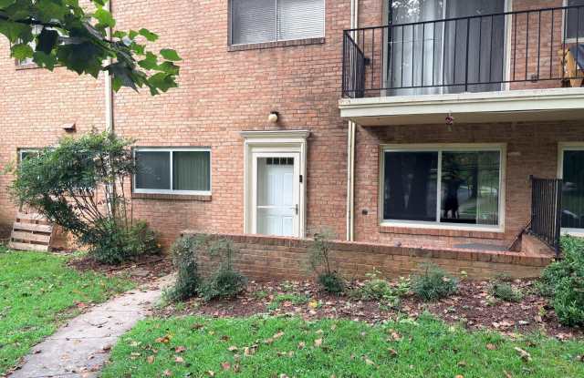 10600 KENILWORTH Avenue Gallery 1
