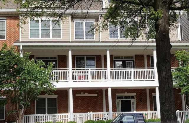33 Miles Carey Mews - 33 Miles Cary Mews, Hampton, VA 23669