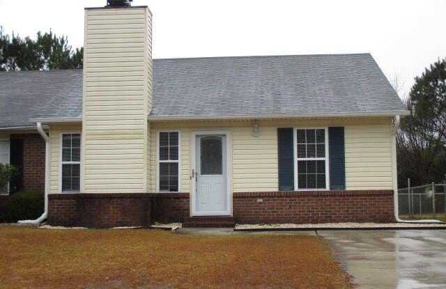 112 Live Oak Court - 112 Live Oak Court, Piney Green, NC 28544