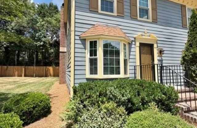 3789 Greenes Crossing Gallery 2