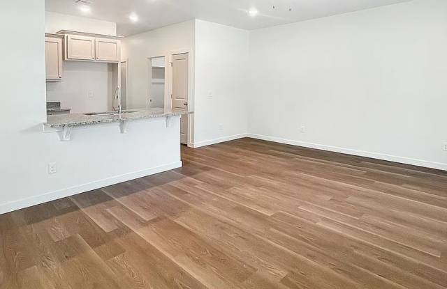 Fresh, Modern & Move-In Ready 3-Bedroom Duplex in NW Lawton Gallery 4