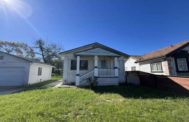 Recently renovated 2 bed 2 bath in Sacramento! photos photos