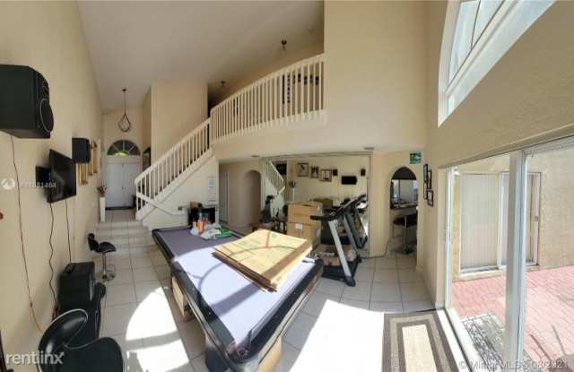 14691 SW 136th Pl Gallery 4