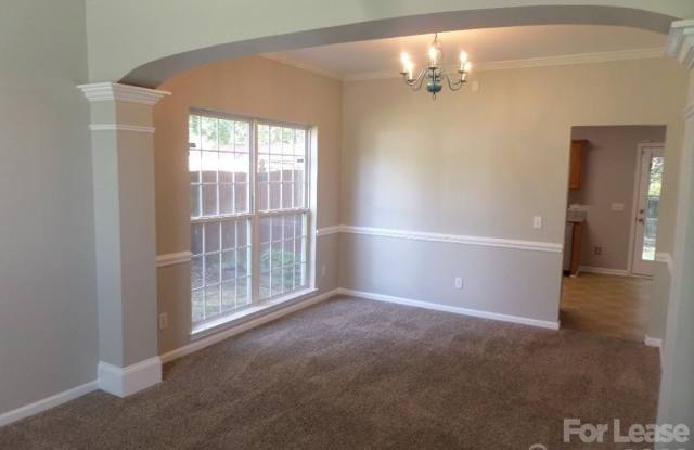 2220 Waters Trail Drive Gallery 3
