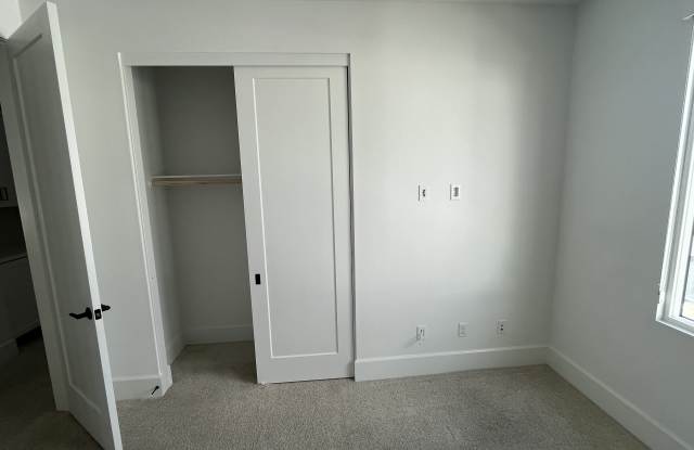 16285 Veterans Way photos photos