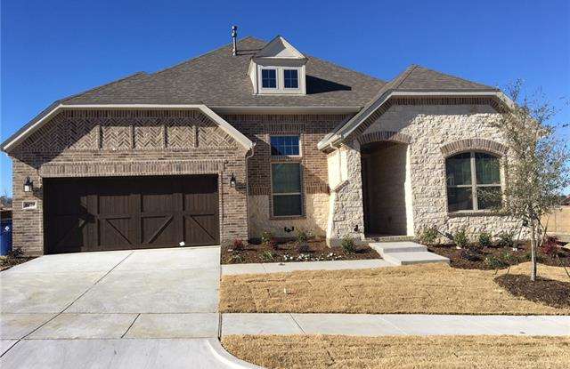8420 Shoreacres - 8420 Shoreacres Dr, McKinney, TX 75072