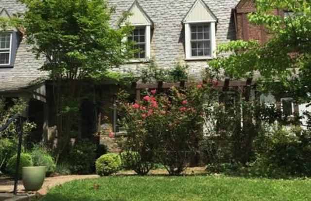 1553 44th St NW - 1553 44th Street Northwest, Washington, DC 20007