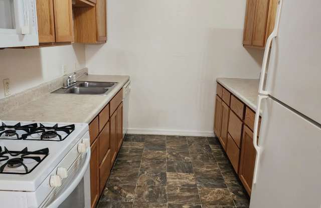 2120 Hobson Rd photos photos