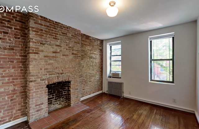 92 Wyckoff Street Gallery 3