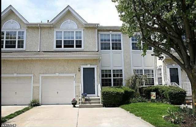 58 Versailles Blvd - 58 Versailles Boulevard, Greentree, NJ 08003