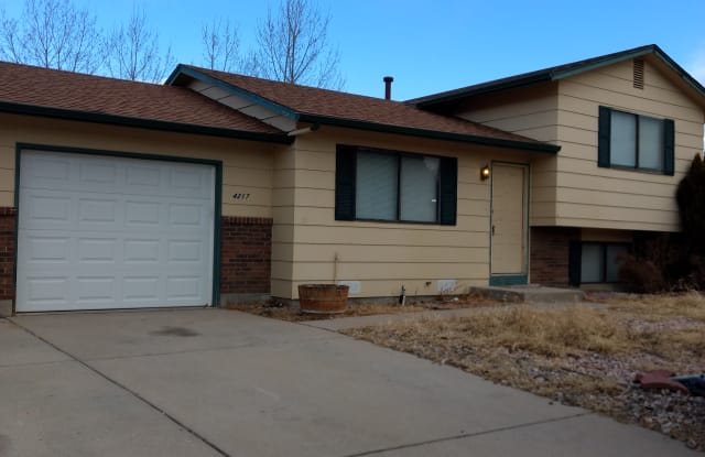 4217 Arvol Cir - 4217 Arvol Circle, Security-Widefield, CO 80911