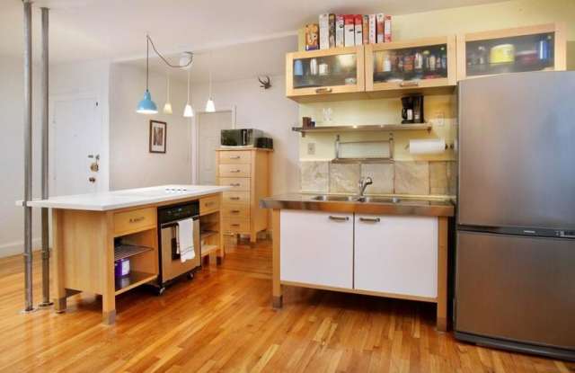 114 Strathmore Rd. photos photos