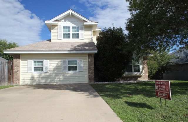 Two Story Willowsprings Home photos photos