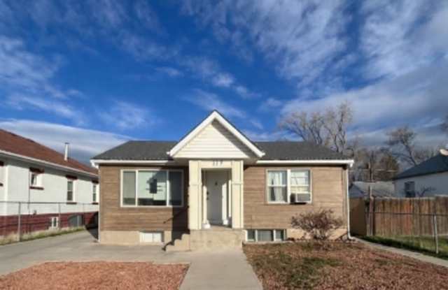 119 E Leslie Ave - 1 photos photos